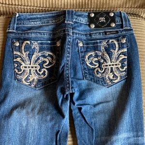 Miss Me Jeans, 27